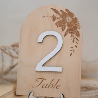 Dekorativni broj stola